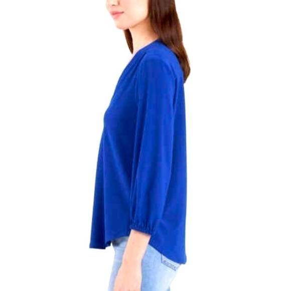 NWT Two by Vince Camaro Goddess Blue V neck medium shirt - Picture 7 of 10